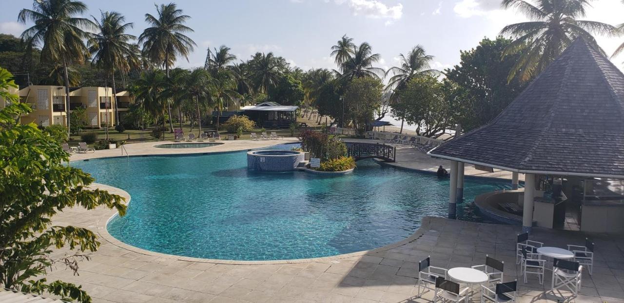 Starfish Tobago Hotel Black Rock ภายนอก รูปภาพ