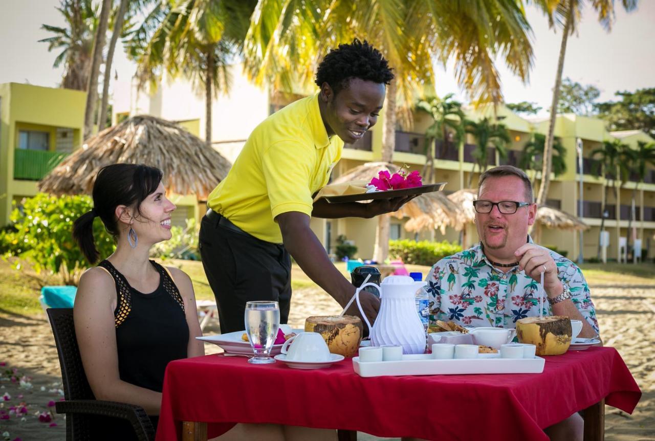 Starfish Tobago Hotel Black Rock ภายนอก รูปภาพ