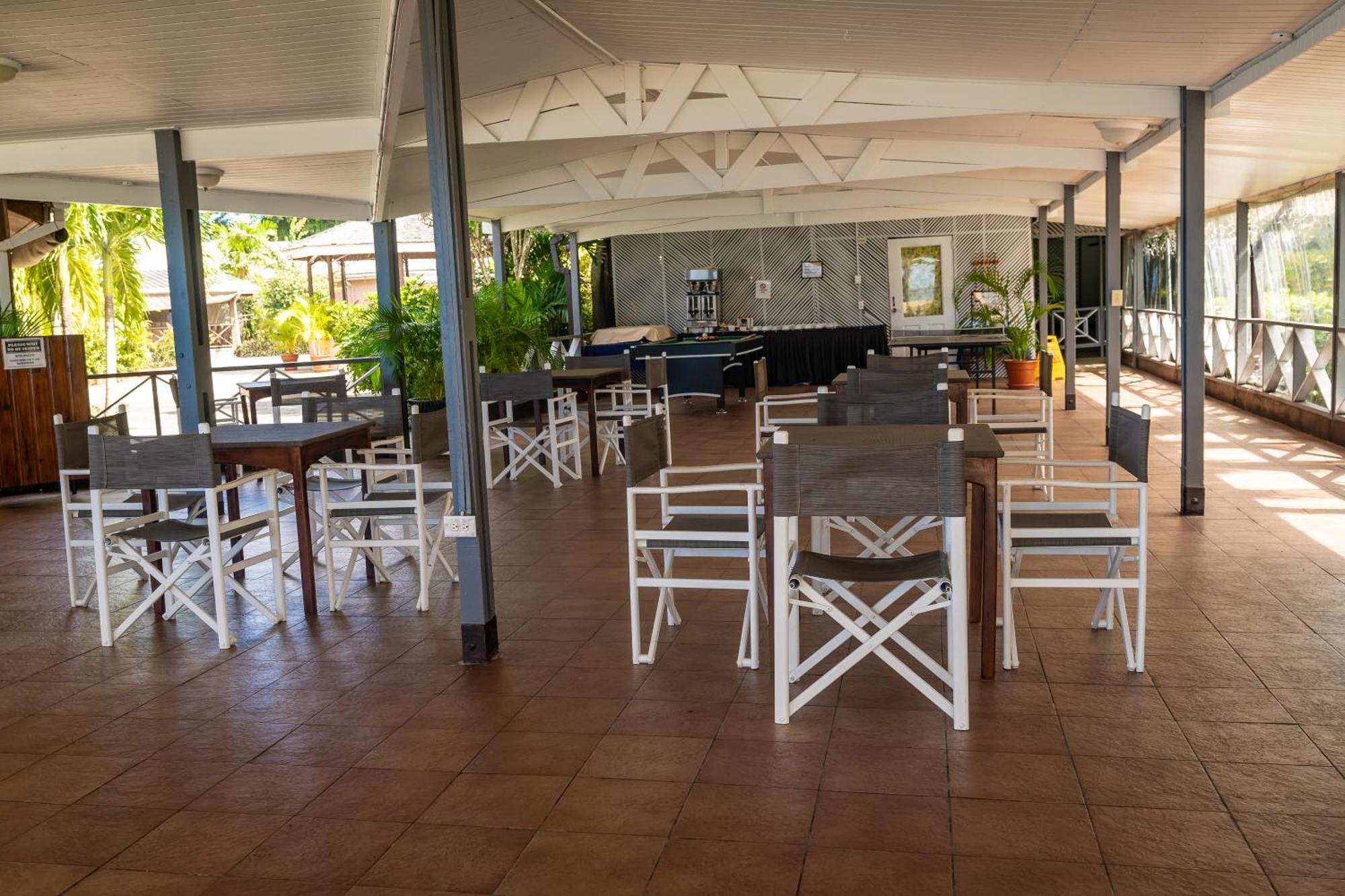 Starfish Tobago Hotel Black Rock ภายนอก รูปภาพ